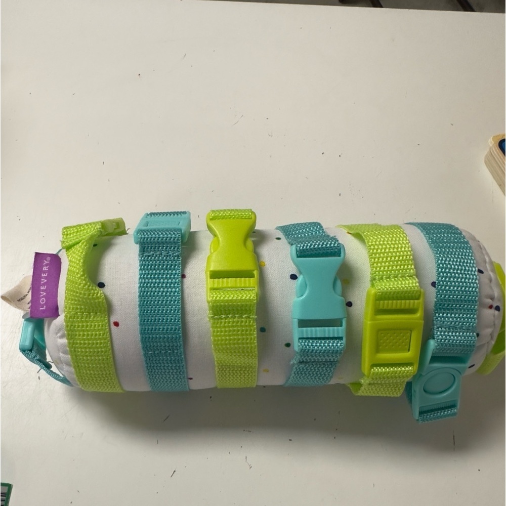 Lovevery Buckle Barrel latch set